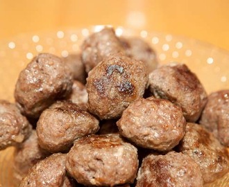 Julkryddade köttbullar