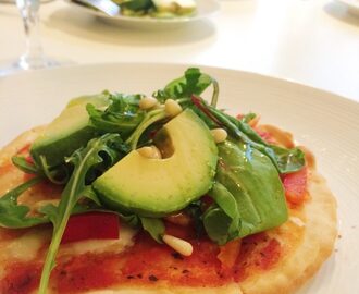 Glutenfri snabb pizzadeg på bakpulver- minipizzor