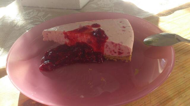 Frozen cheesecake med hallon!