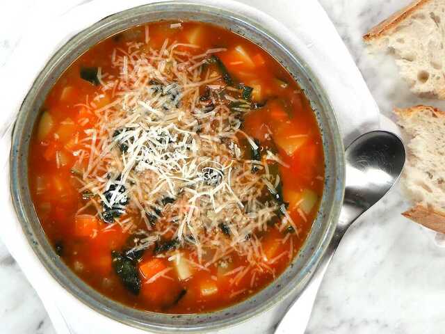 Toscansk soppa med svartkål och bönor