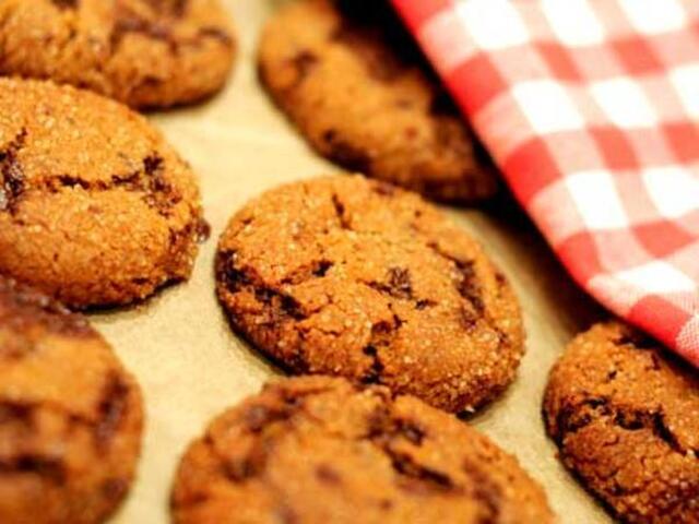 Leilas chocolate gingerbread cookies
