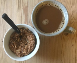 Äpple/kanel Mugcake och chokladkaffe