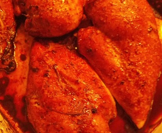 Saftiga stekta kycklingfiléer - härliga till sallad