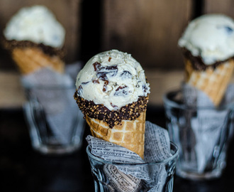 No Churn Rum and Raisin Mascarpone Ice Cream (Rom- och Russinglass)