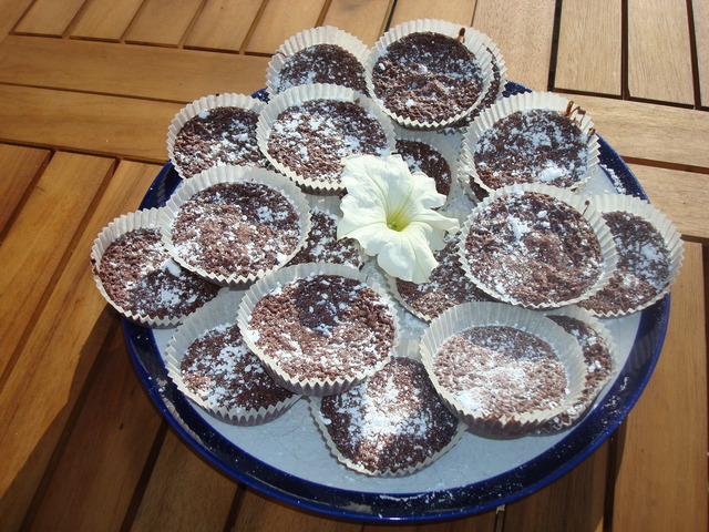Kladdiga chokladmuffins med romerska bågar