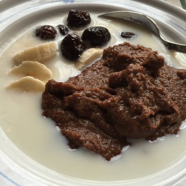 Glutenfri teffgröt med kakao och vanilj - en bra och hälsosam start på dagen