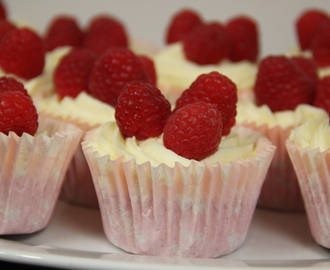 Cupcakes med vitchokladfrosting