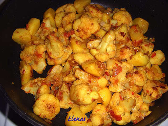 Blomkål med potatis (Indiskt recept)