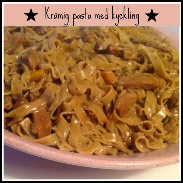 Krämig pasta med kyckling