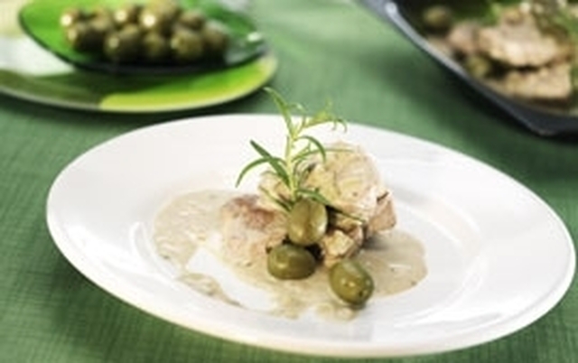 Fläskfilégryta med oliver