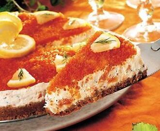 Läcker cheesecake av lax