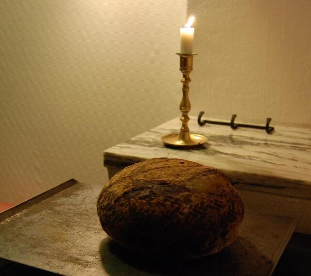 Brödbak i vedspisen