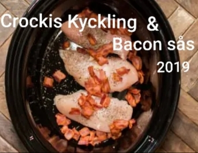 Crockis Chicken with Bacon Gravy