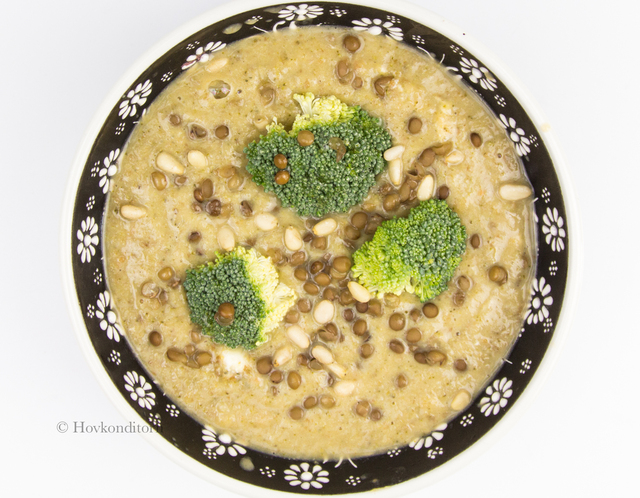 Broccoli-Lentil Puree Soup