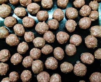 Hemrullade Köttbullar