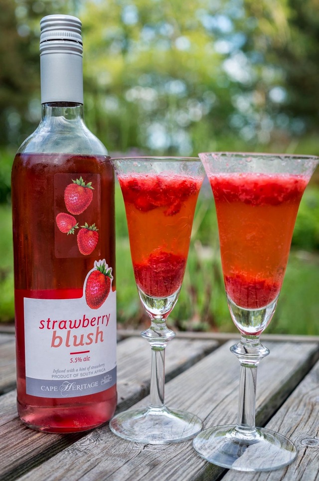 God somrig jordgubbsdrink - Strawberry Blushini