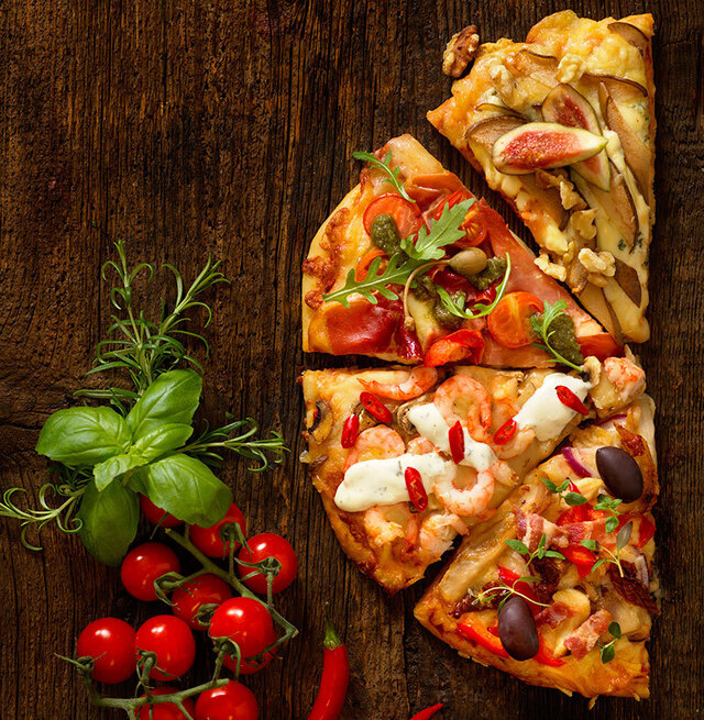 Bjud på hemlagad pizza med läckra fyllningar