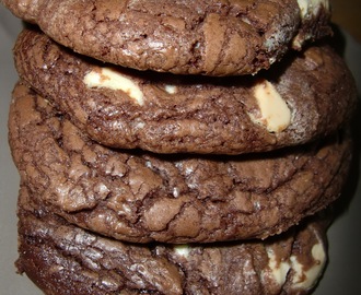 AMERIKANSKA COOKIES MED VIT CHOKLAD