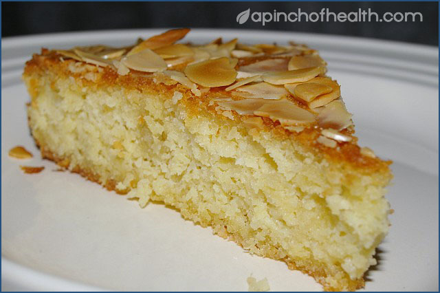 Low Carb Buttery Almond and Coconut Cake