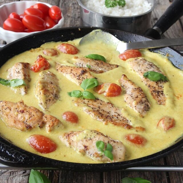Lindas bakskola on Instagram: “I samarbete med @touchoftaste Jag vill tipsa er om en snabb, lättlagad kycklingrätt som jag tillagar nästan varje vecka?. I bland varierar…”