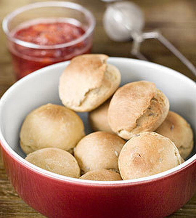 Scones med hallon och choklad