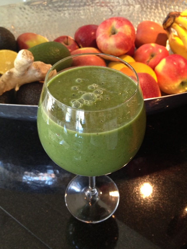 Green smoothie med power och extra allt