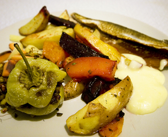 böckling med pestonad-fylld paprika, guacamole, aioli och rotsaker?