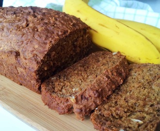 Glutenfritt bananbröd med havre