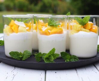 Pannacotta gjord på kokosgädde