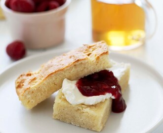 Scones i långpanna