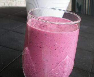 Blåbär och hallonsmoothie