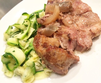 LCHF Långkokt Fläskkarré med zucchinipasta