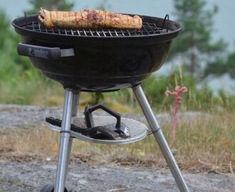 Grillad fläskfilé med knaperstekt bacon och ädelost