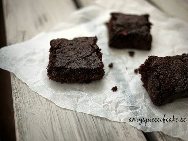 Vegan Chocolate Fudge Brownie