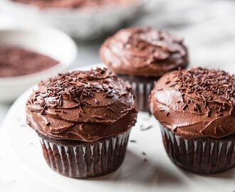 Gluten-Free Chocolate Banana Cupcakes