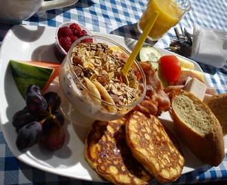 Frukost på Torsångs Café!