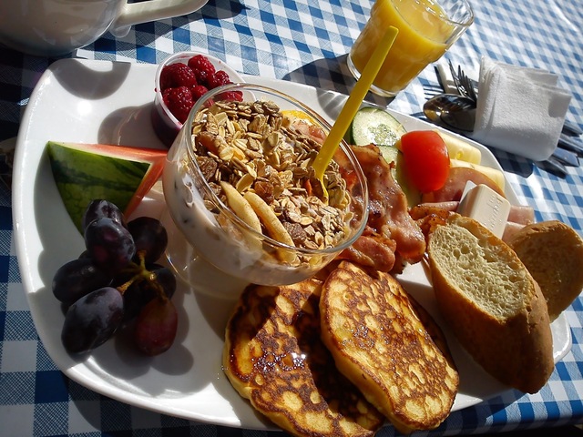 Frukost på Torsångs Café!