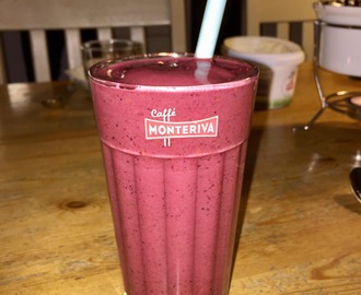 Bär & yoghurt smoothie 