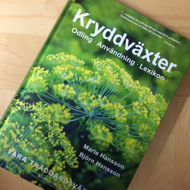 Tävling om nya boken Kryddväxter!
