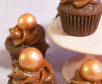 Mini choklad- och kolacupcakes