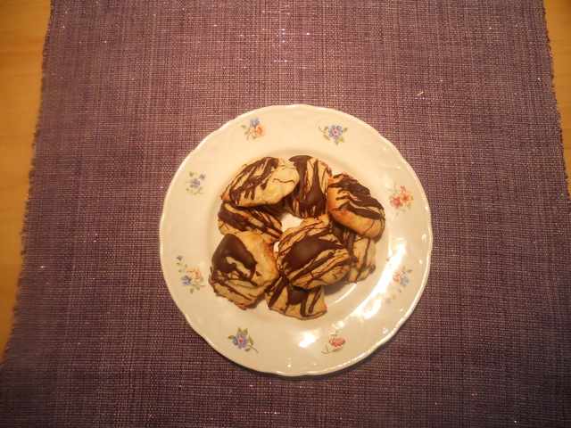 Mandelmassekakor med apelsin och choklad
