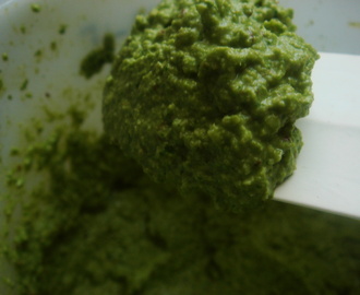 Pesto på ruccola