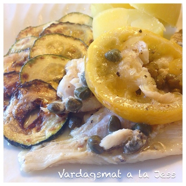 Fiskpaket med citron, vitlök och kapris