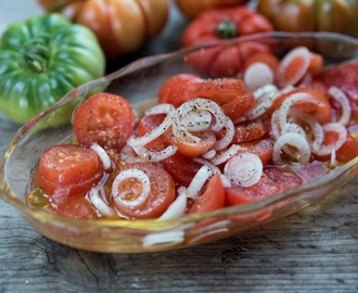 Tomatsallad