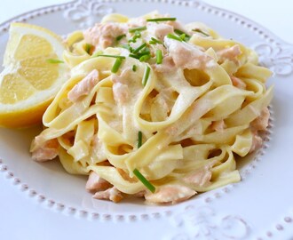 PASTASÅS MED LAX & CITRON