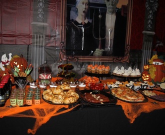 VÅRAT STORA HALLOWEEN DESSERTBORD