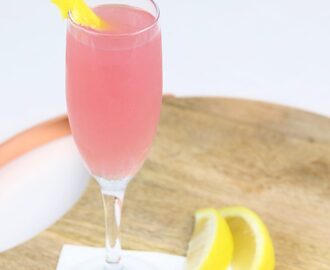 Classic Cosmopolitan Cocktail