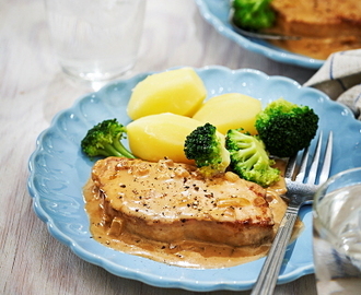 Kotlett i gräddsås med broccoli