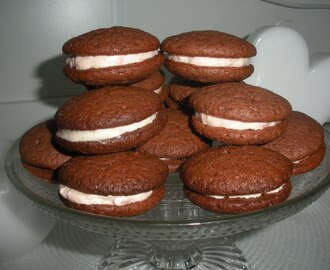 Whoopie pies