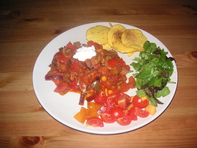 Het chili med nachos